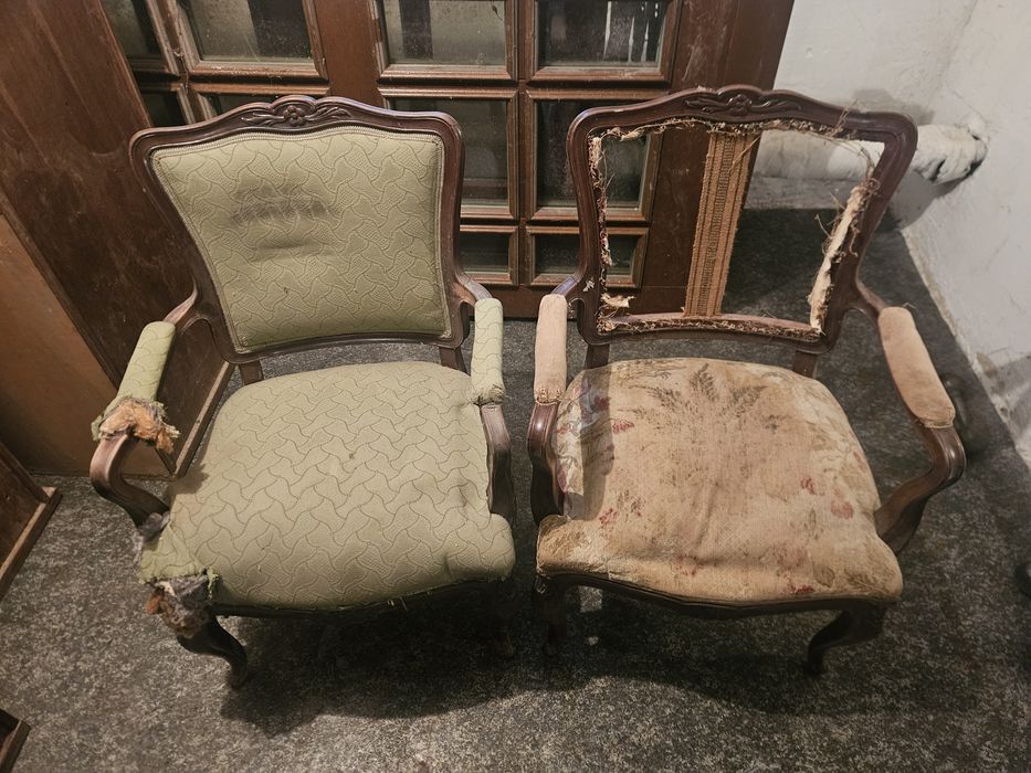 Krzesła Barokowe Drewniane 150zł za sztukę.