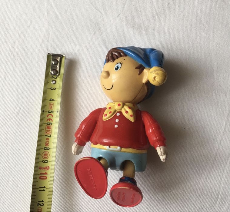 Smurf, Hello Kitty, Snoopy, Sally, Noddy64729677379971121