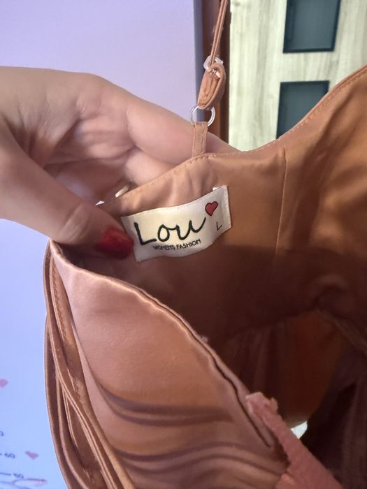 Sukienka Lou Pommada