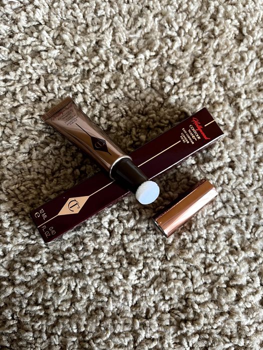 Charlotte Tilbury Contour Light Wand bronzer konturowanie Fair Medium