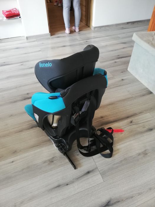 Fotelik samochodowy Lionelo isofix
