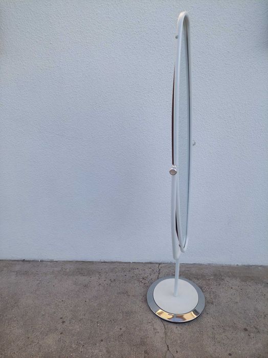 Espelho de pé - 153 cm x 29,5 cm