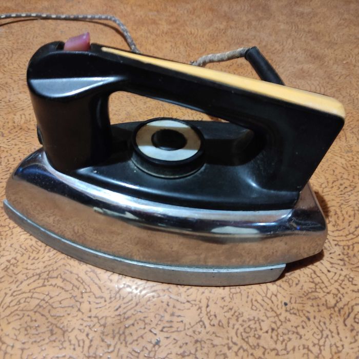 Утюг УТП 1000-2 СССР