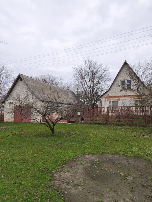 Продам будинок в селі
