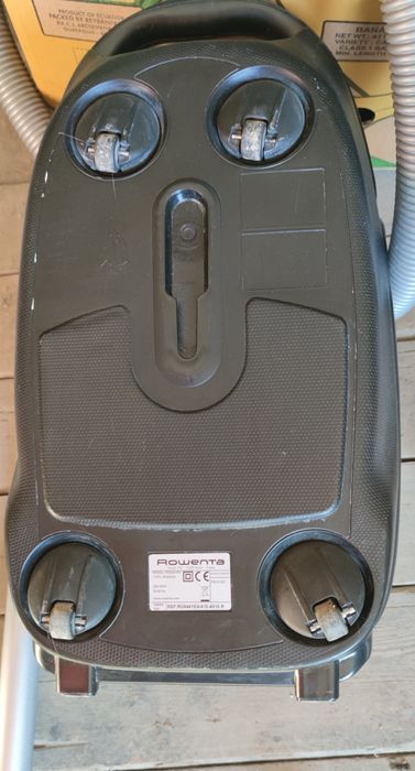 Пилосос,Ровента.