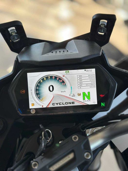 Мотоцикл CYCLONE RX600