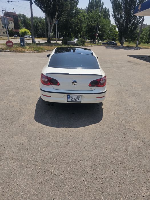 Volkswagen CC 2010г.