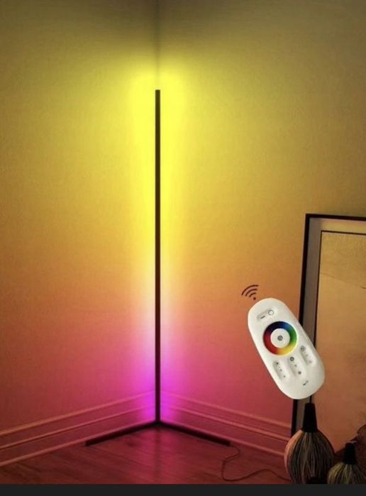 Lampa LED h-165 cm  -stojaca w rogu