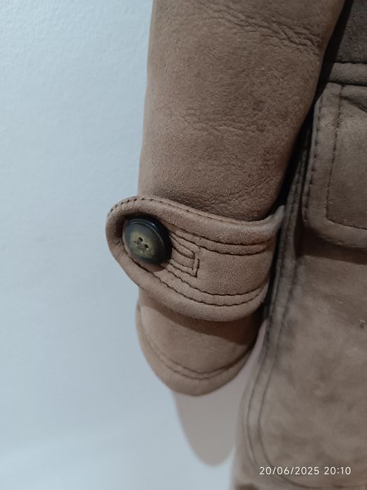 Casaco em pele de carneiro