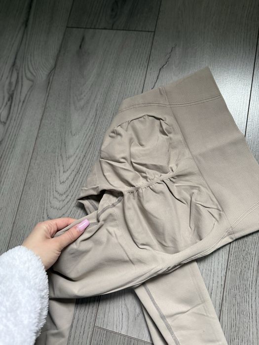 Лосіни з пушапом, s