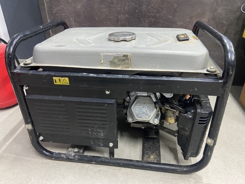 Генератор Einhell STE 2500 2,2 кВт  бу