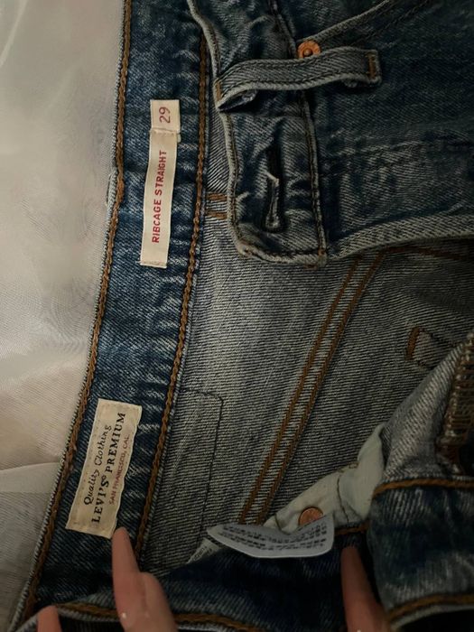 Штаны Levi's жіночі