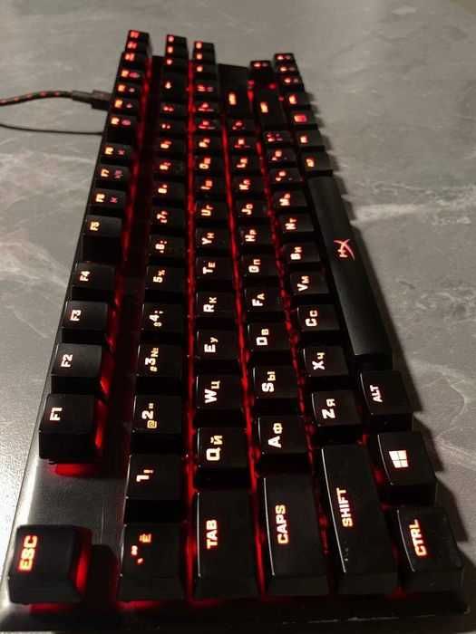 Топовая механическая клавиатура HyperX Alloy FPS Pro