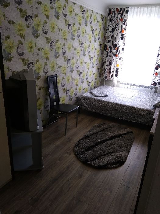 Здам 3-х кім, подобово, чек 989023145