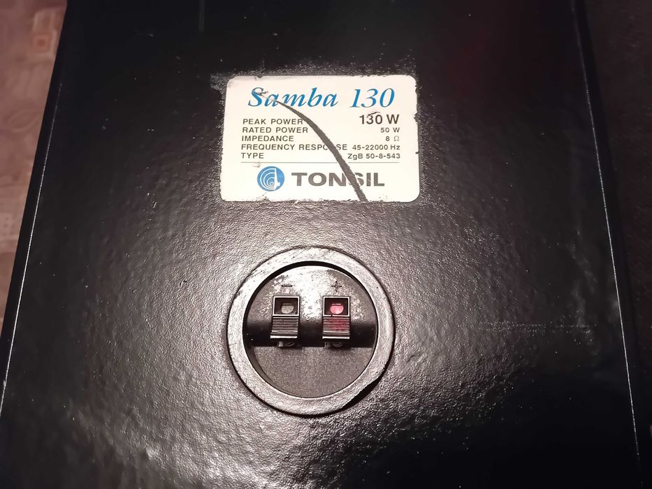 Kolumny Tonsil Samba 130 z maskownicami