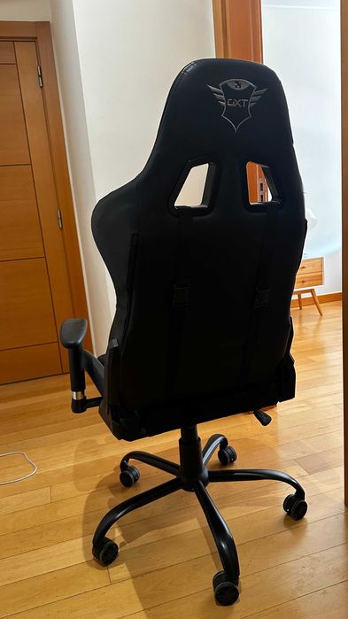Cadeira gaming GTX preta