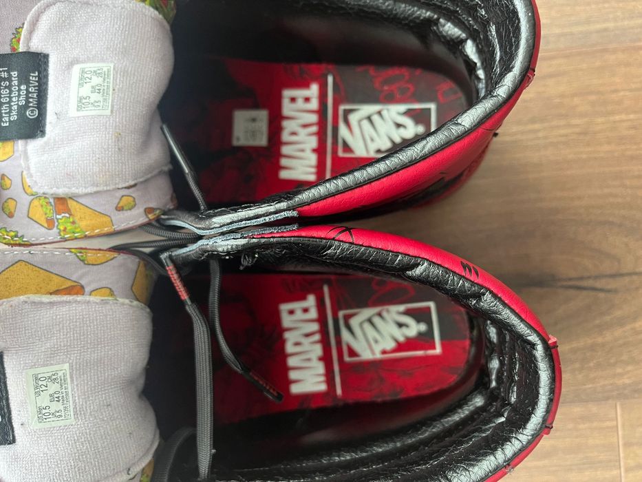 Vans Marvel Deadpool em 44