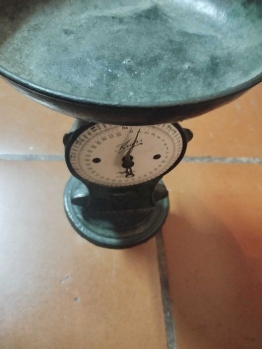 Balança centenária