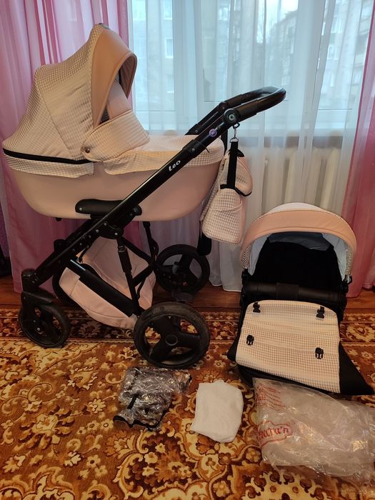 Продам коляску 2 в 1