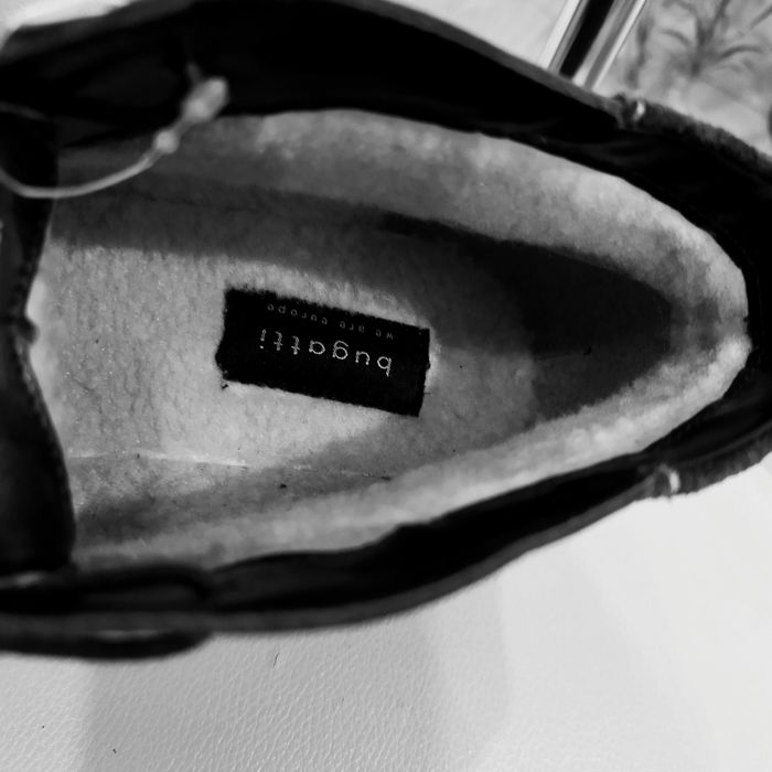 Шкіра,чоловічі черевики.