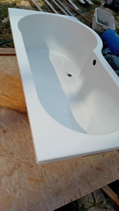 Na sprzedaż wanna akrylowa 170x75