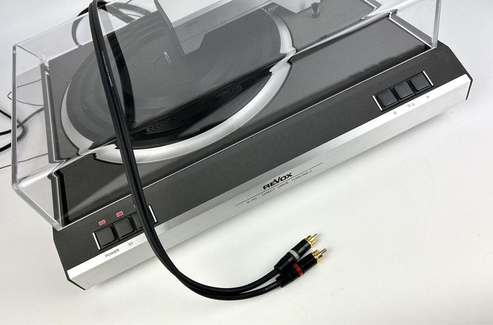 Gramofon Revox b 795