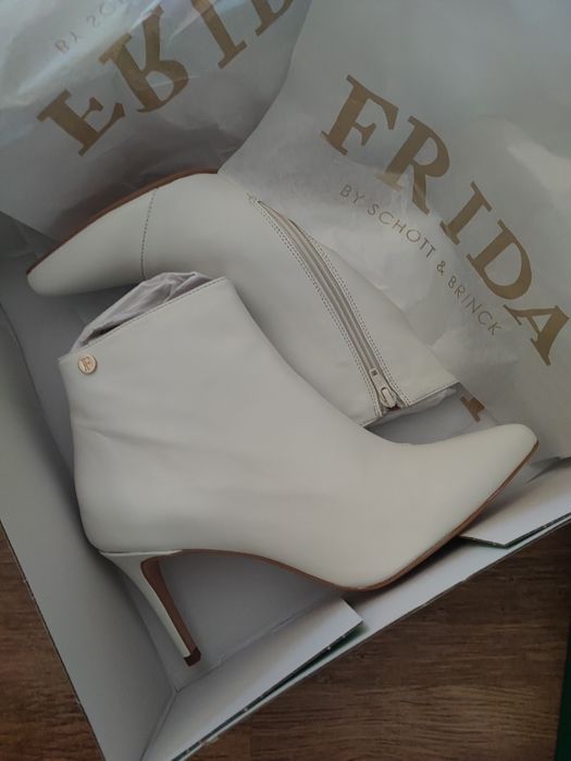 Skórzane botki Frida rozmiar 40