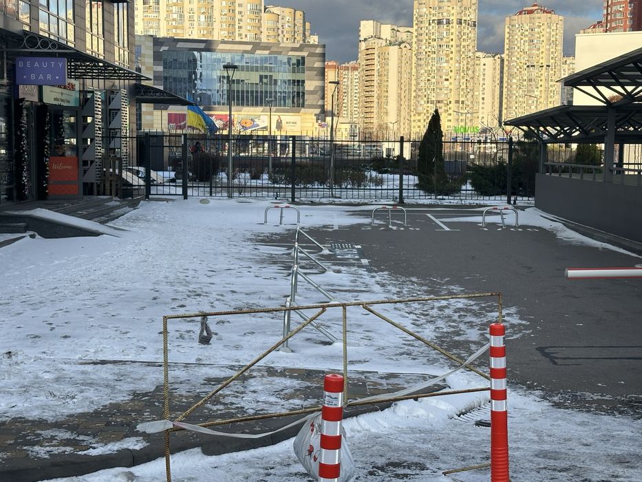 Оренда Паркомісце жк RiverStone