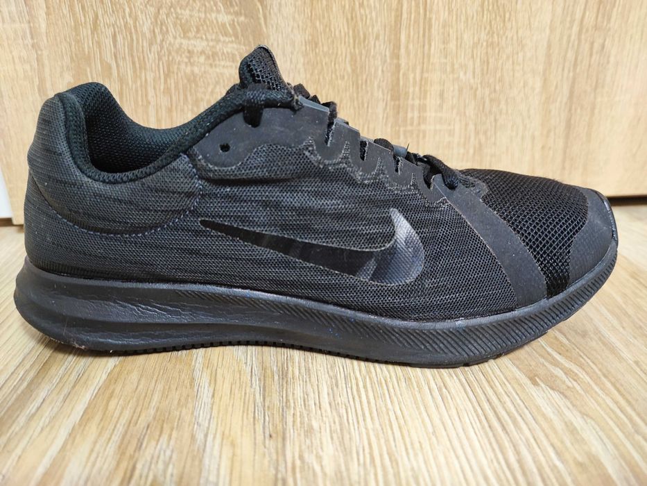 Кроссовки Nike DOWNSHIFTER 8 (GS) отличное состояние 38р.