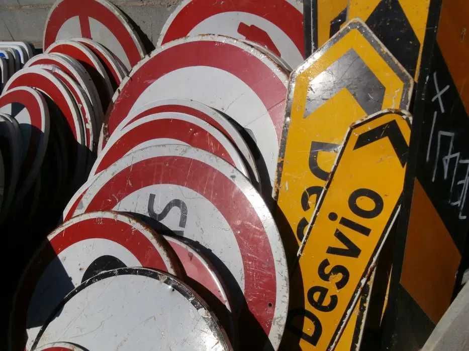 Sinais de Trânsito - Usado