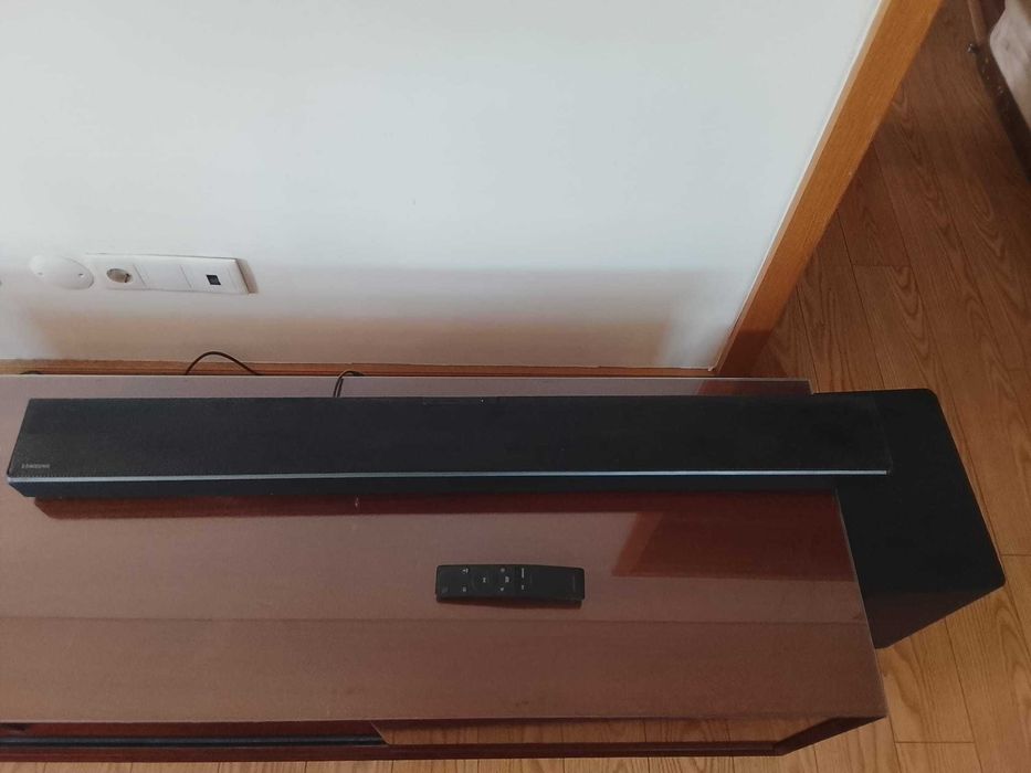 Soundbar Samsung HW-Q60T/ZF – Dolby Audio / DTS Virtual:X