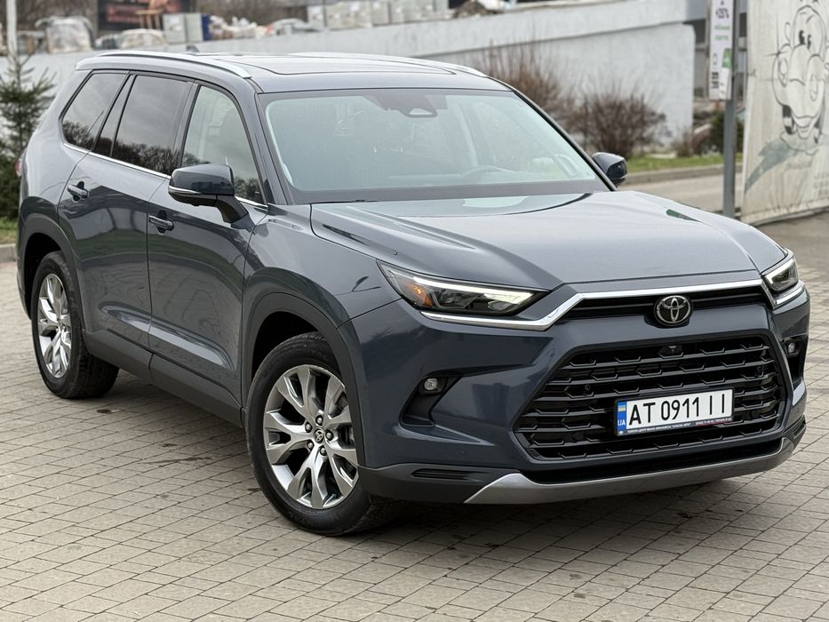 Авто Toyota Grand Highlander Hybrid Limited 2.5 гібрид 2024 рік