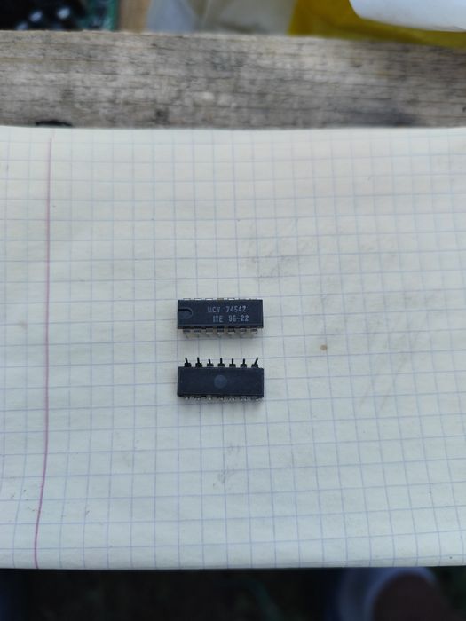 Kondensatory elektroniczne układ scalony