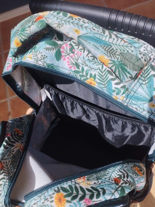 Mochila com rodinhas