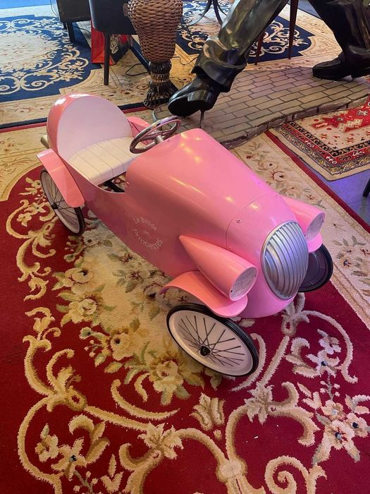 Carro de criança a pedal - " Baghera "