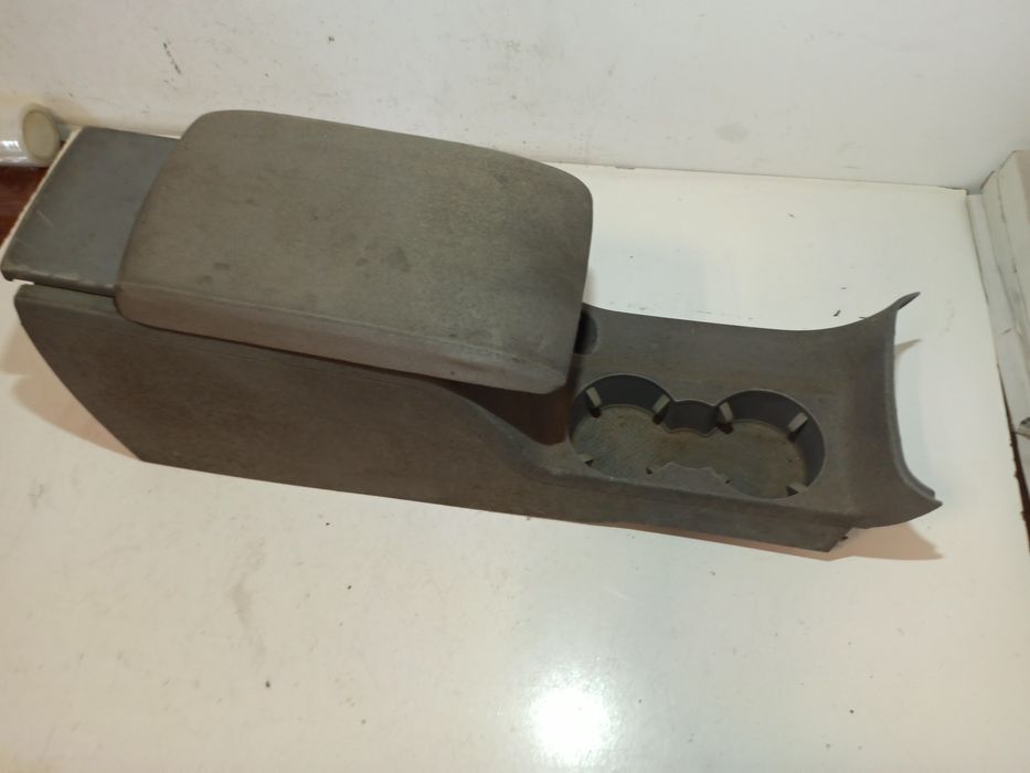 Consola de apoio de braço - VOLKSWAGEN PASSAT (3B3) | 00 - 05