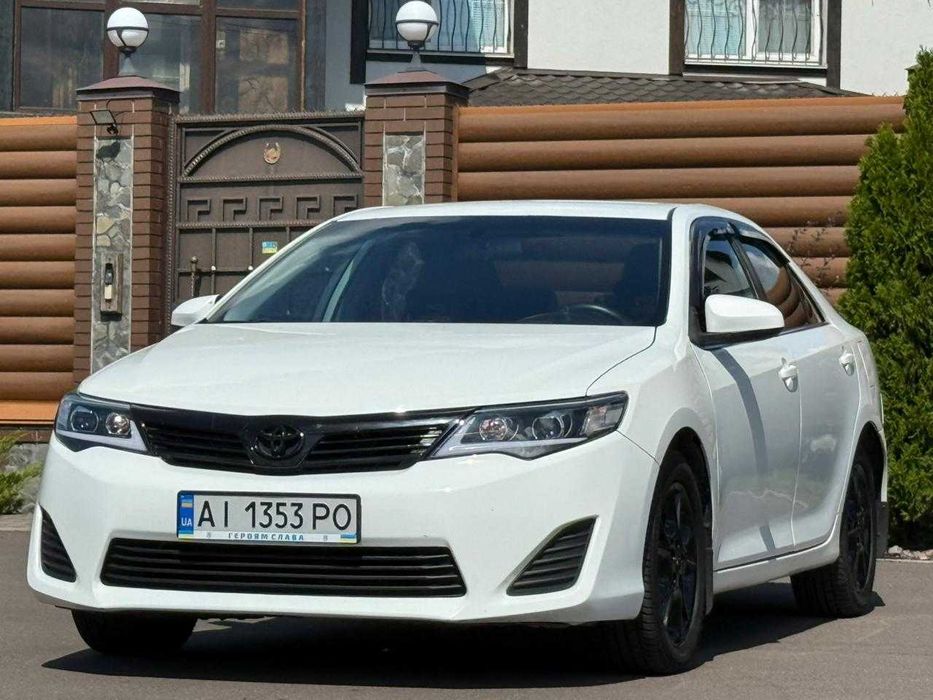 Toyota Camry 2013 2,5 ГБО Обслужена Відмінний стан