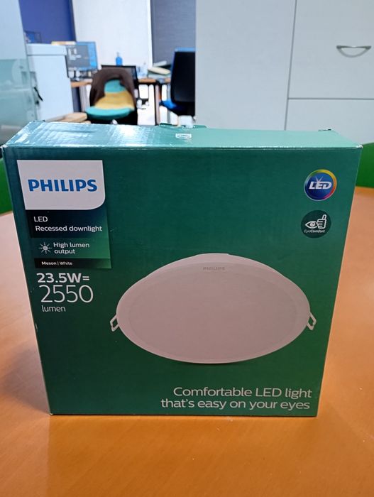 3 Spots LED Philips 
Philips Functional Foc