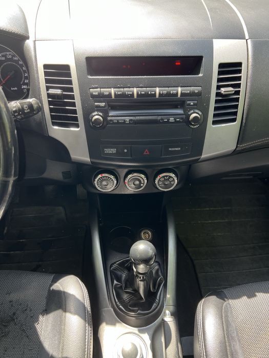 Outlander mitsubishi аутлендер 2010, 2.0 дизель в Киеве