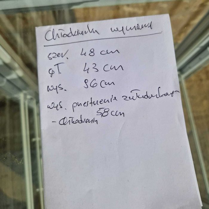 Lodówka witryna szklana na ciasto cukiernicza piekarnicza PODŚWIETLANA