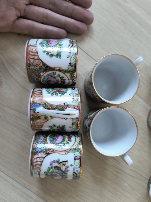 Чайний сервіз з китайського фарфору, ручний розпис