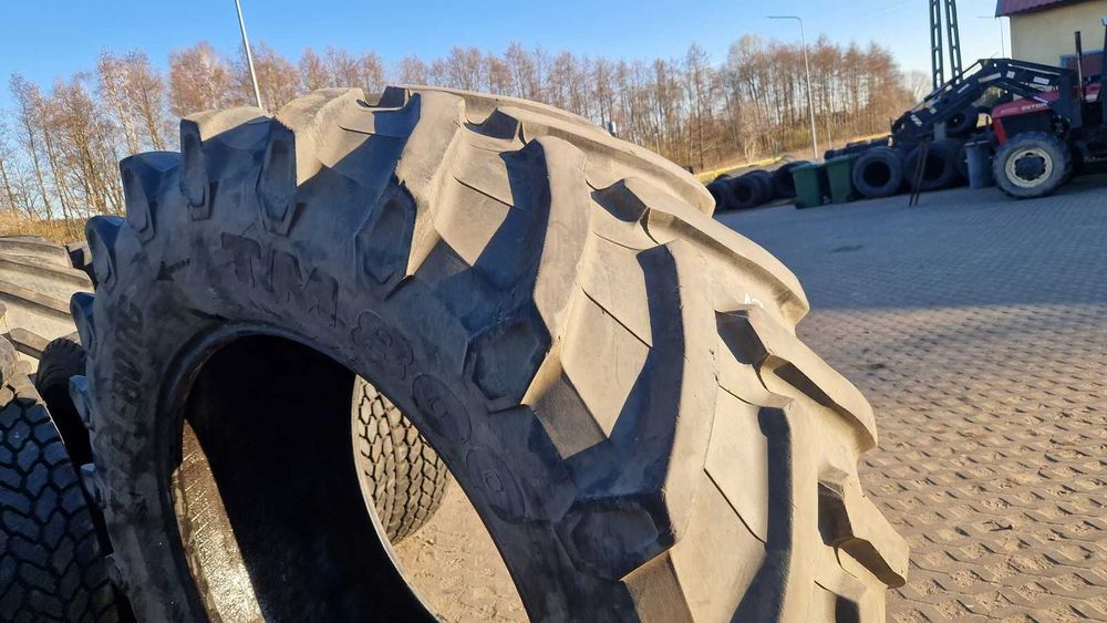 650/65r42 Trelleborg 70% bez napraw 2019r