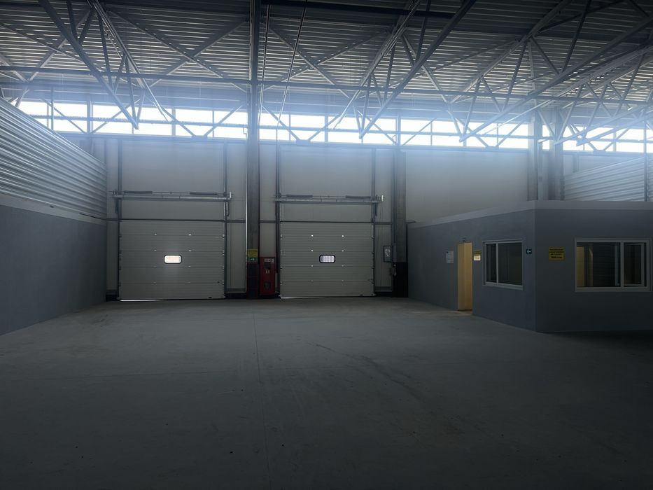 Оренда складу класу А на Небесної сотні. 1500кв.м.