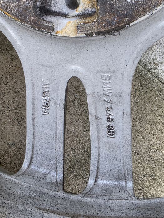 Jantes 18" BMW Originais Pack M com Pneus 225.45.18 e 255.40.18