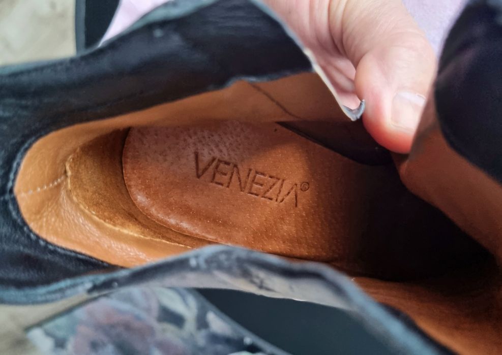 Półkozaczki skórzane Venezia