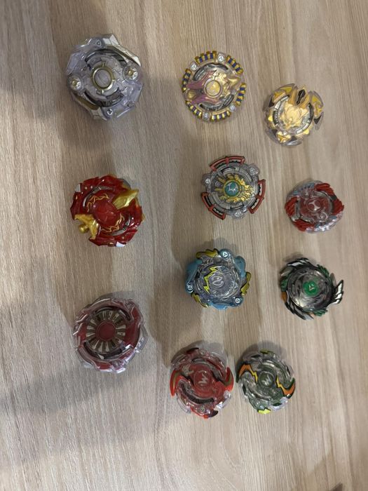 Бейблейд та запускалка