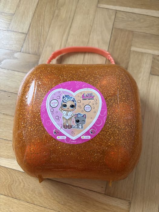Lol lalka z walizką i dodatkami