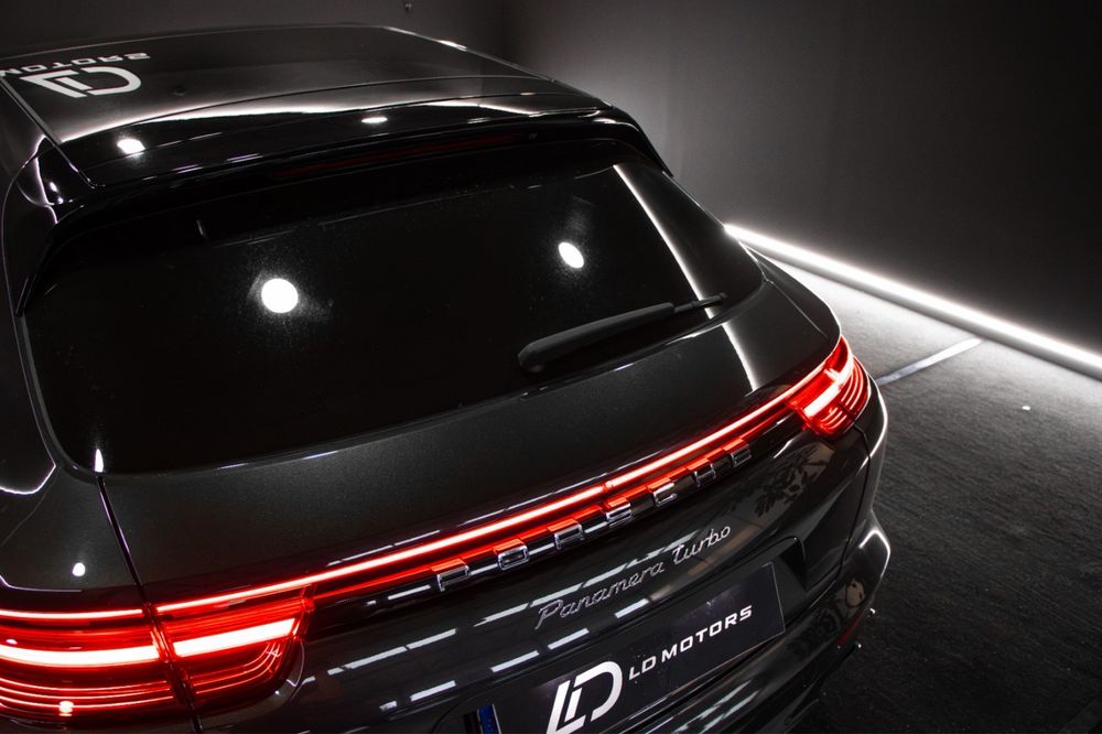 Porsche Panamera Sport Turismo Turbo 4.0 V8 550 CV Ano 2018