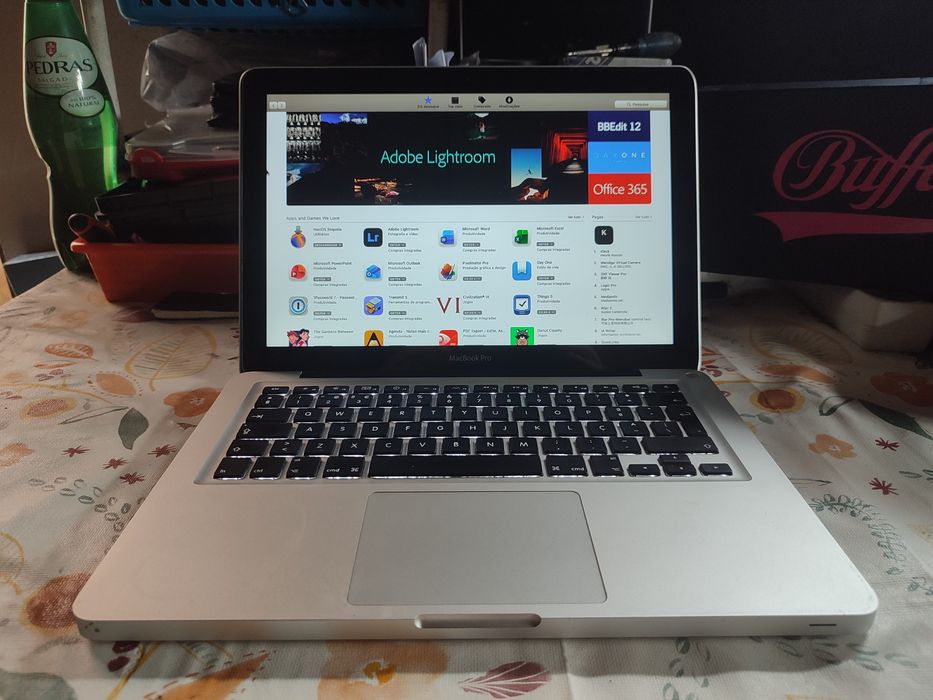 MacBook Pro Intel Core i5460150359877888002