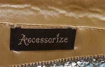 Сумка клатч Accessorize клатч золота